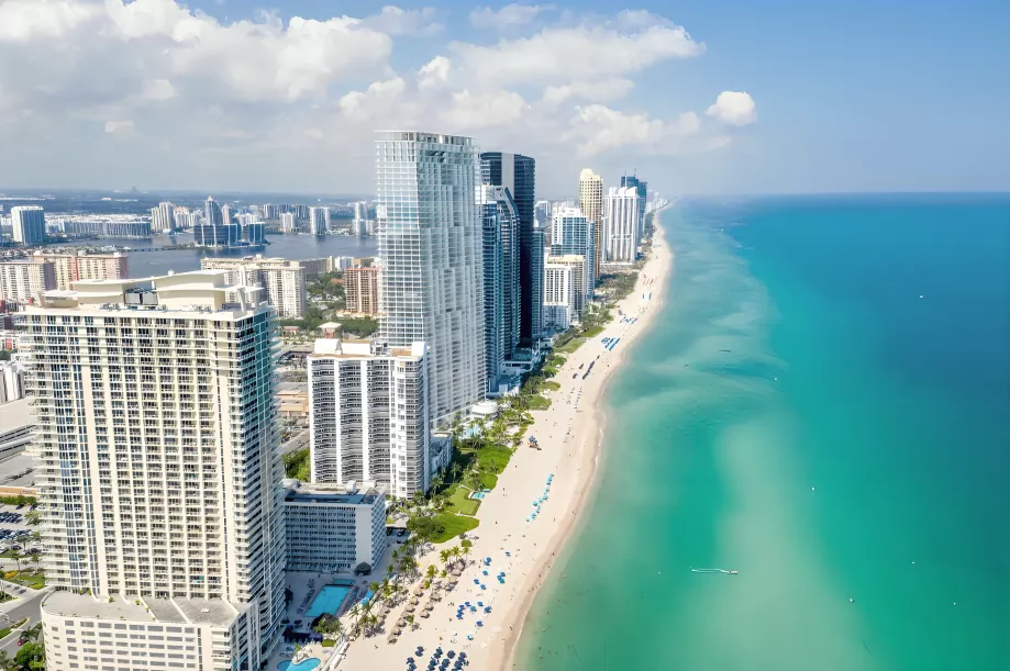 <h4> Miami, FL </h4>